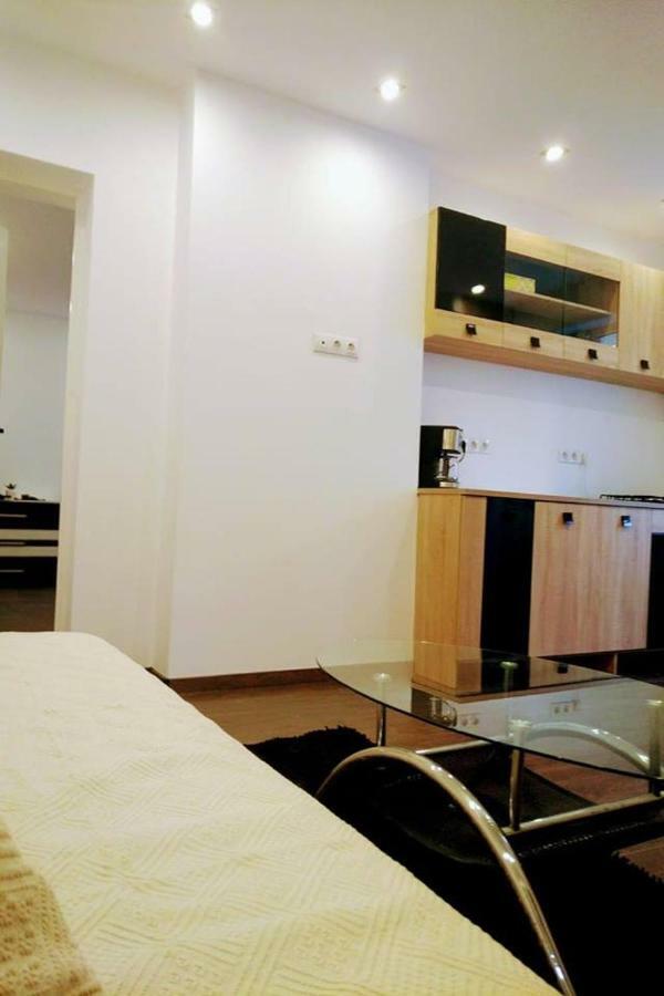 Luxury Accommodation Republicii Braşov Exterior foto